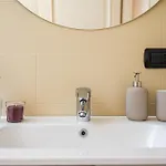 Casa Luce - Bright, Stylish And Apartament *