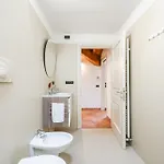 Casa Luce - Bright, Stylish And Modena