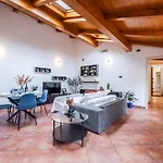 Casa Luce - Bright, Stylish And * Modena