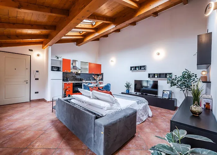 Casa Luce - Bright, Stylish And 摩德纳