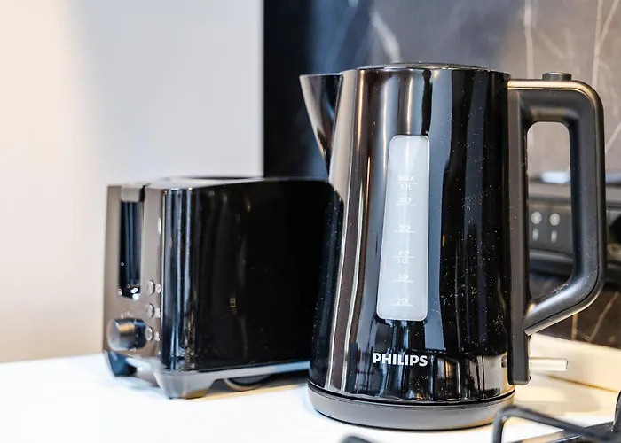 Casa Luce - Bright, Stylish And * 摩德纳