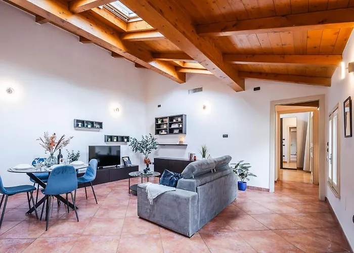 Casa Luce - Bright, Stylish And 公寓 摩德纳